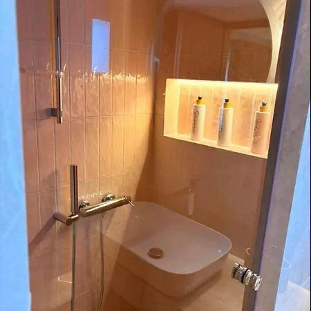 Mandarin Luxury Апартаменты Аспровальта