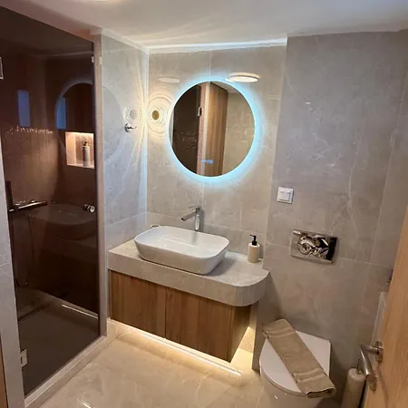 Mandarin Luxury *